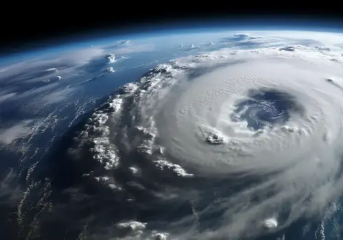 Apocalyptic Wave of Fury! Hurricane Lee Swirls Ominously, Ready for Vindictive Revenge From Mother Nature