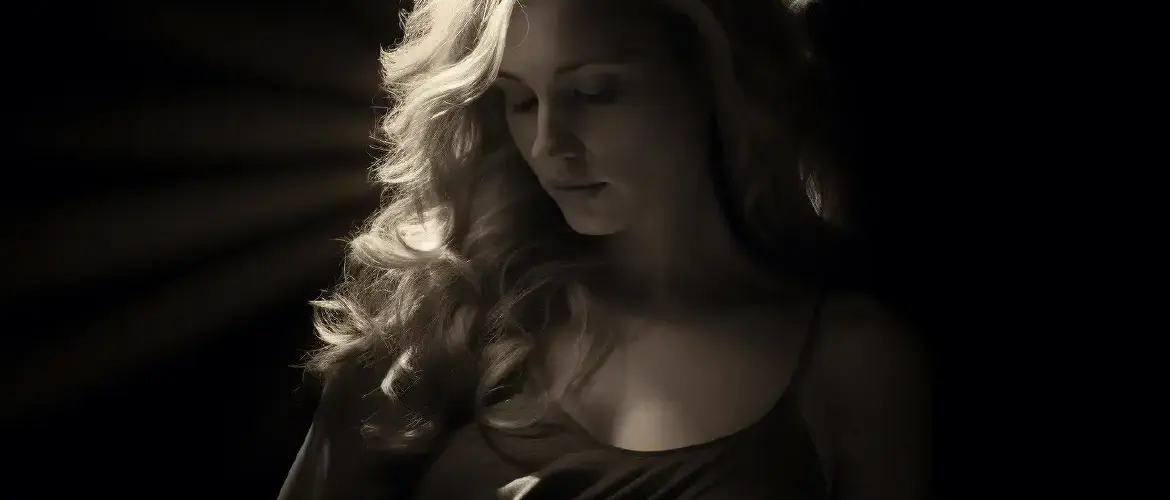 Country Starlet's Terrifying Brush with Death: How Renee Blair lost 50% of Blood in a Trembling Journey of Motherhood!